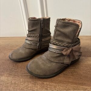 Jellypop Toddler girls boots size 7